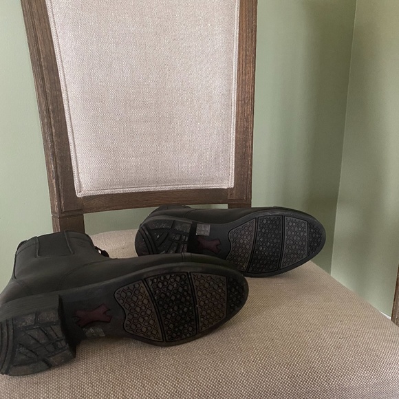 Ariat Insulated Bromont Pro H2O Zip Paddock Boots - Picture 4 of 7